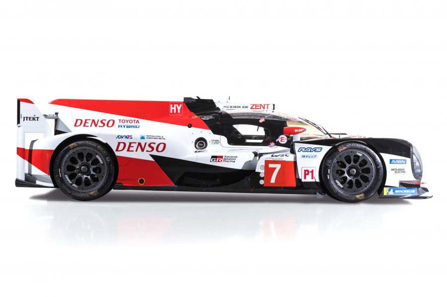  Toyota TS050 Hybrid 2018 года  (фото 6 из 20)